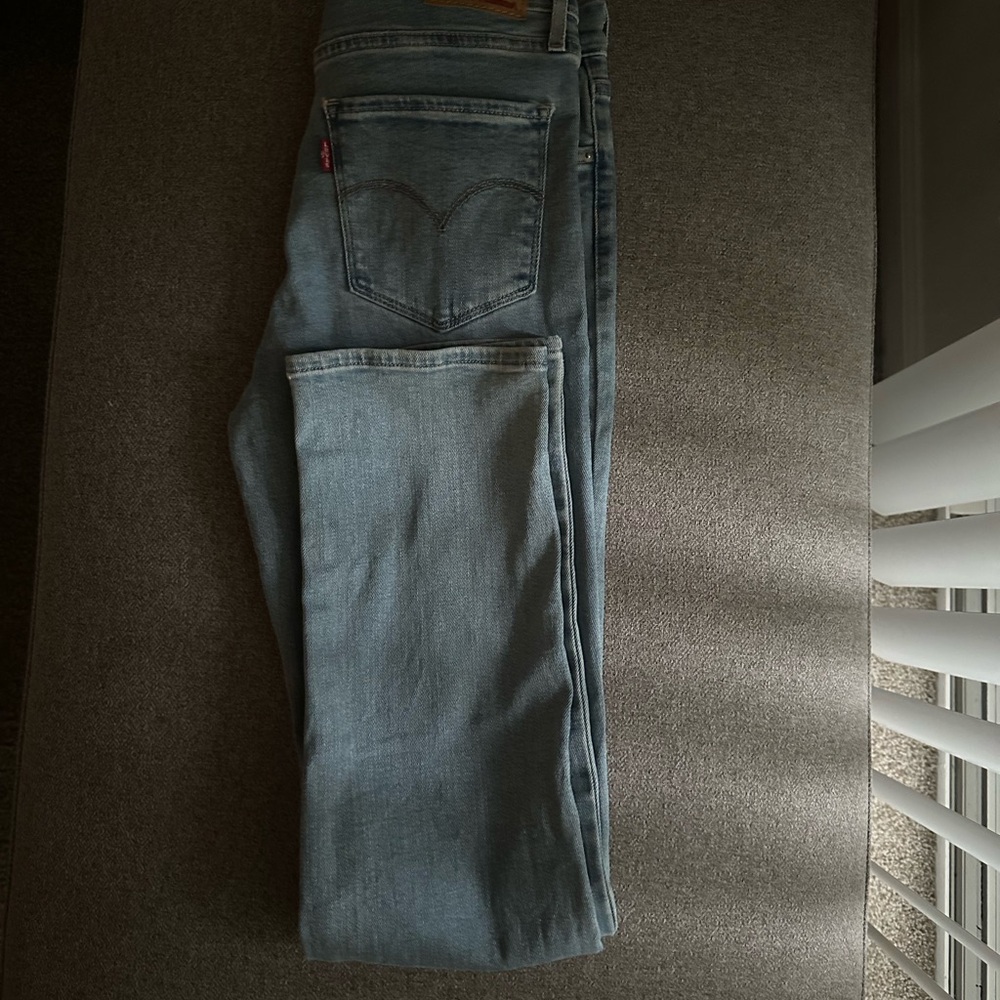 Crafted from premium, durable denim, these jeans are designed to move with you